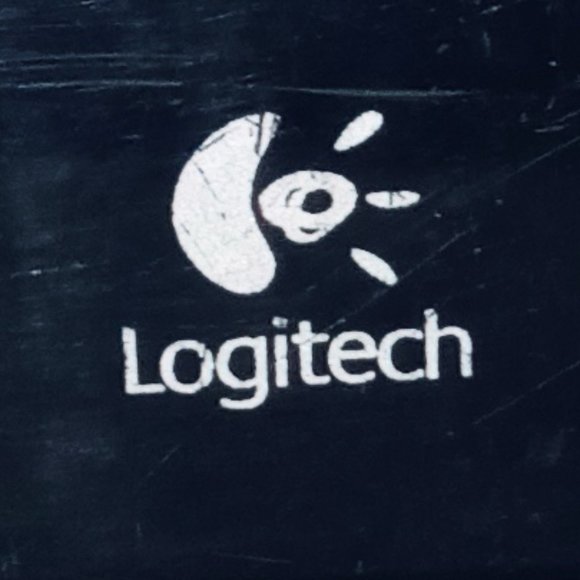 Logitech Pure-Fi Anywhere 2 - Picture 3 of 3